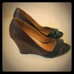 Brown wedges